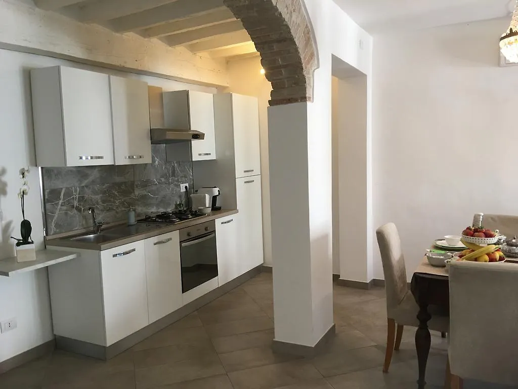 Apartmán Il Tenore D'Oro Centralissimo Parma